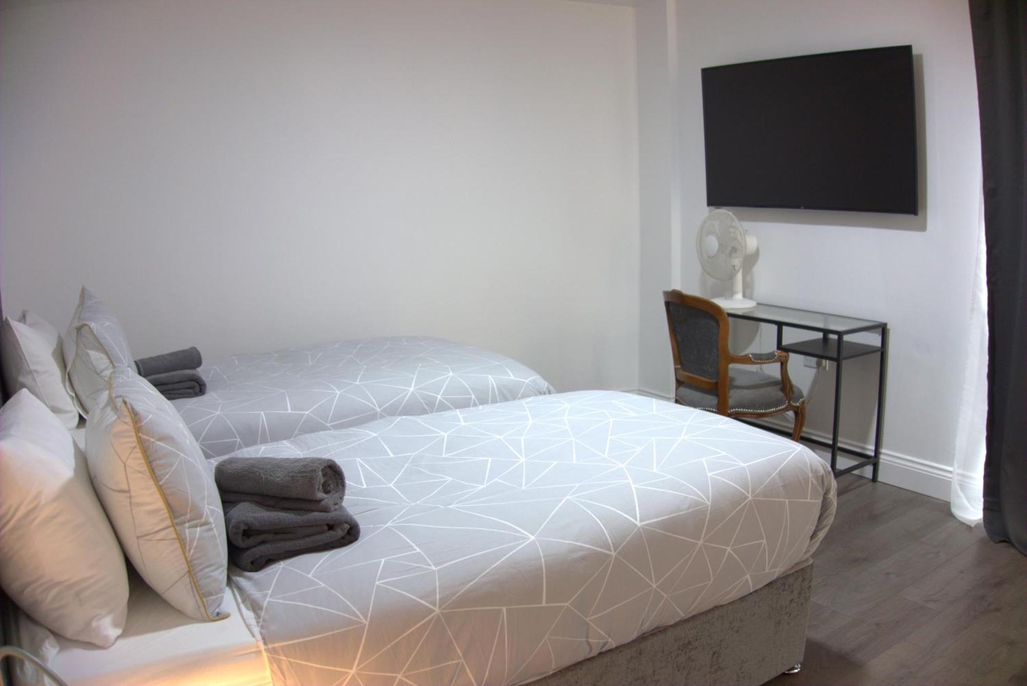 Wembley Abbey Point Hotel מראה חיצוני תמונה