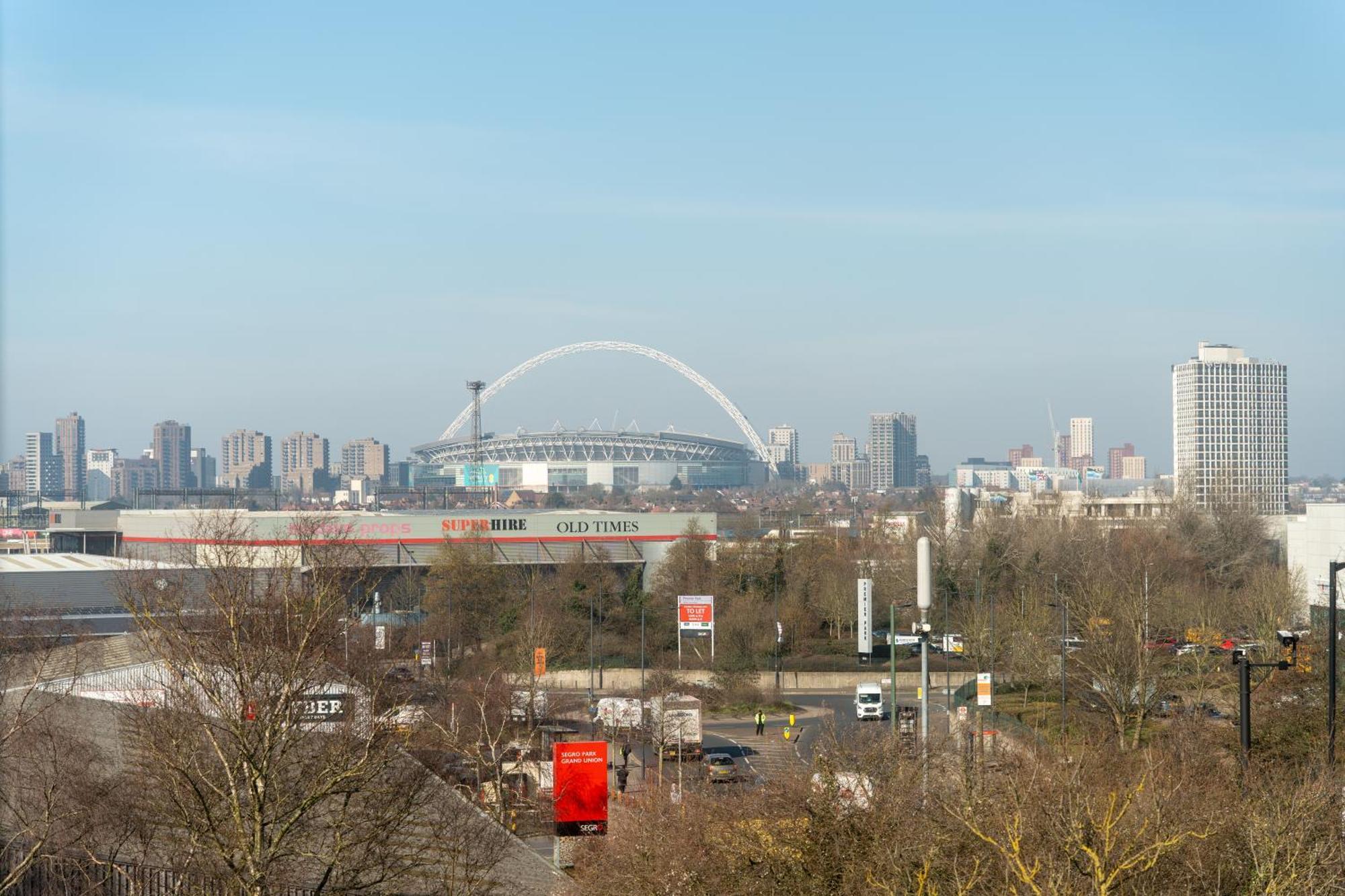 Wembley Abbey Point Hotel מראה חיצוני תמונה