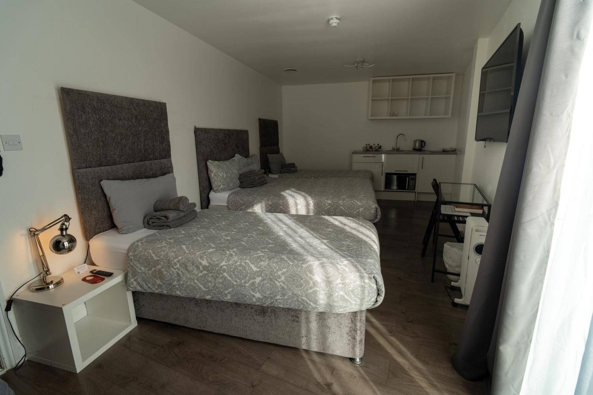 Wembley Abbey Point Hotel מראה חיצוני תמונה