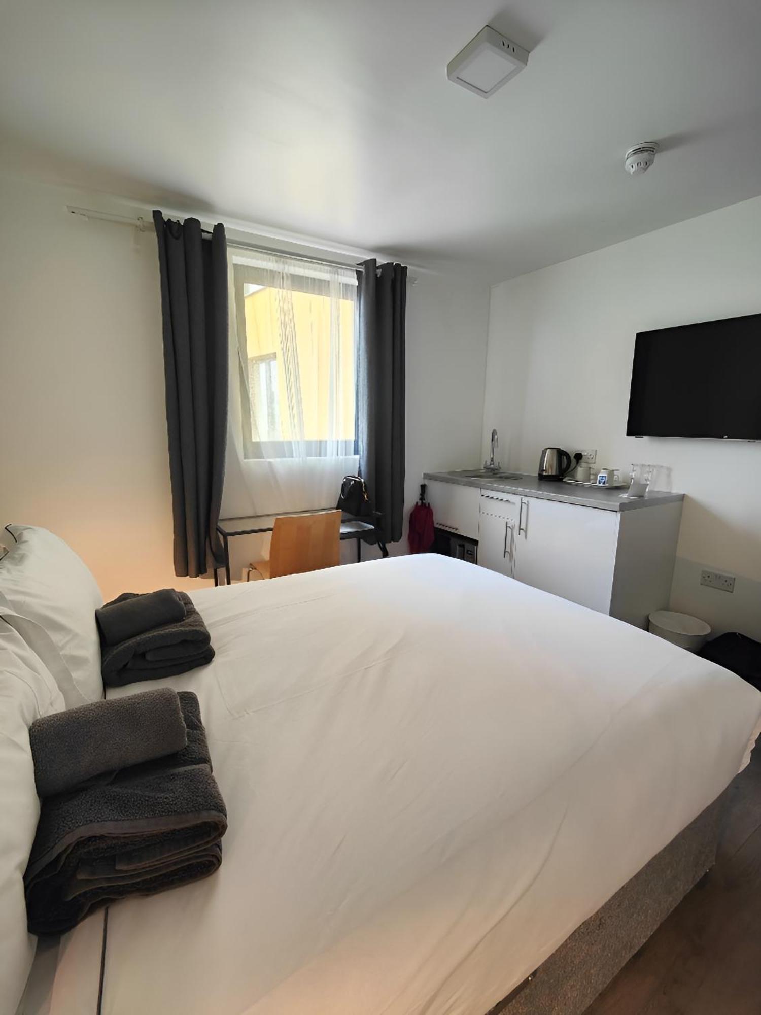 Wembley Abbey Point Hotel מראה חיצוני תמונה